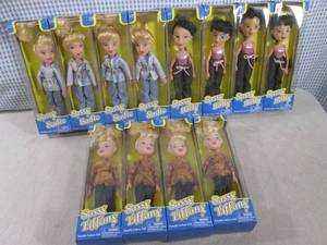 lot 228 image: (CS) 12 Sassy Dolls - 4 of Each Sa...