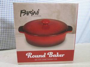lot 233 image: (F-0) Parini Round Baker - Non-Stic...