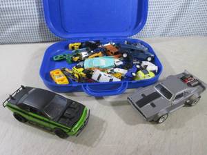 lot 256 image: (CS) Case Full of Assorted Toy Cars...