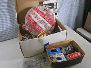 lot 312 image: (F-3) Box Full of Assorted Electric...