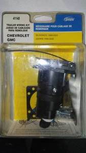 lot 10 image: Trailer Plug 7 Way GMC  Chevrolet And More  New