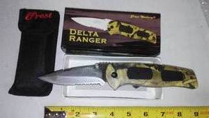 lot 81 image: Frost Delta Ranger Folding Pocket Knife, 5 Inches
