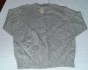 lot 107 image: Canyon Sky Wool Poly Sweater, New,