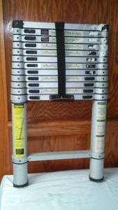 lot 157 image: Telescoping Ladder - Great Condition