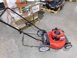 lot 23 image: Troy-Bilt 21in. 140cc Briggs & Stratton Gas Push Lawn Mower