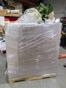lot 47 image: WHOLESALE PALLET LOT OF GENERAL MERCHANDISE - SMALLS