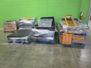 Lot of Tolsen Racking - Approximately 50 Units - Approximately 48 in Wide by 8 ft Tall (INCLUDES HOOKS & PEGBOARD, UPRIGHTS & SHELVES)