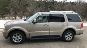 2004 Lincoln Aviator Luxury AWD