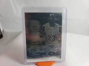 Michael Jordan Upper Deck MVP #AW4 Hologram