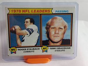 1978 NFL Passing Leaders Roger Staubach, Tery Bradshaw Topps #1