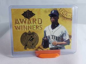 Ken Griffey JR. A.L. Top Glove Fleer 1994