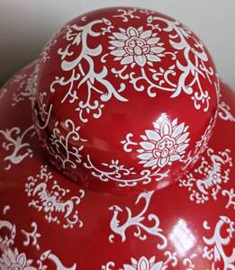 lot 33 image: Vibrant Red Ceramic Ginger Jar