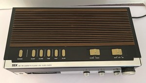 lot 83 image: Vintage SSX AMFM Cassette Player Clock Radio