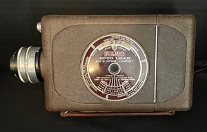 lot 154 image: Vintage Bell & Howell Filmo Auto Load 16mm Motion Picture Camera and a Weston Master II Universal Exposure Meter