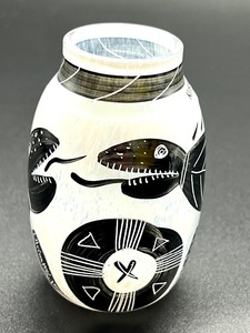 lot 18 image: Pair of Miniature Vases by Ulrica Hydman-Vallien for Kosta Boda