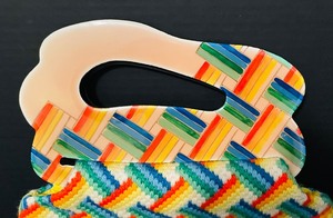 lot 185 image: Vibrant Vintage Needlepoint Handbag