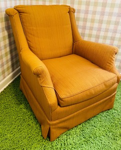 lot 323 image: Vintage Upholstered Chair and Ottoman