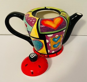 lot 337 image: Colorful Naylor Designs Teapot