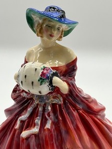 lot 242 image: Royal Doulton Genevieve