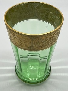 lot 234 image: Vintage Depression Green Vase with Gold Detailing Design