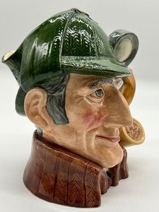 lot 240 image: Royal Doulton Collectible Toby Mug The Sleuth