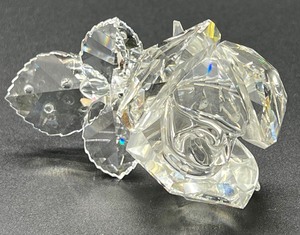 lot 211 image: Swarovski Crystal Figurines including Secret Garden Rose
