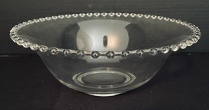 lot 389 image: Gorgeous Clear Glass Grouping