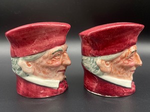 lot 412 image: Vintage Captain Salt and Pepper Set