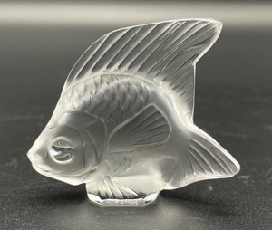 lot 401 image: Lalique Crystal Fish Figurine