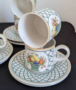 lot 260 image: Villeroy and Boch Basket Dishes