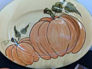 lot 261 image: Assorted Fall Serving Dishes