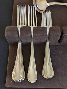 lot 263 image: Christofle France Silver Plated Flatware