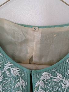 lot 284 image: Vintage Womans Beaded Sweater