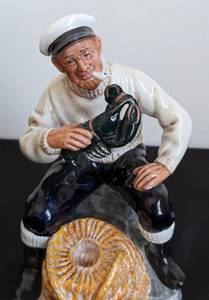 lot 297 image: Royal Doulton Lobster Man and Auctioneer Figurines