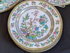 lot 42 image: Set of Nine Indian Tree Plates