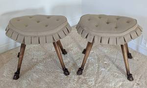 lot 44 image: Pair of Vintage Wood StoolsFootstools