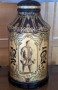 lot 123 image: Pair of Vintage Chinese Table Lamps