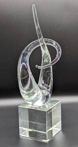 lot 251 image: Renato Anatra Art Glass Sculpture