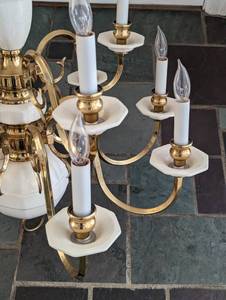 lot 516 image: Brass Chandelier