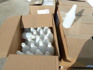 Pallet Board Walk Plastic Bottles