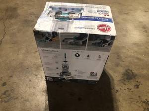 lot 22 image: Hoover SmartWash Carpet cleaner open box customer return review pictures