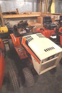 Simplicity Broadmoor riding mower llft