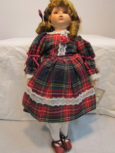 lot 50 image: Collectable Doll