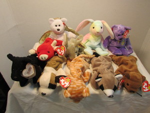 lot 51 image: Beanie Babies