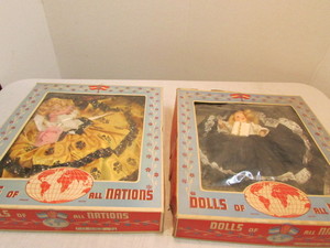 lot 165 image: Vintage Dolls