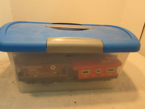 lot 180 image: Vintage Wind Up Train Set