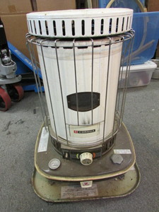 lot 190 image: Kerosene Heater