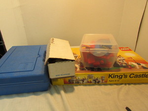 lot 196 image: Lego Lot