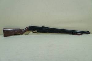 lot 54 image: Vintage Daisy Model 25 Pump Action BB Gun Rifle