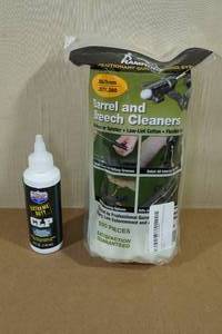 lot 79 image: Lucas Oil Extreme Duty CLP with Ramrod Cleaners